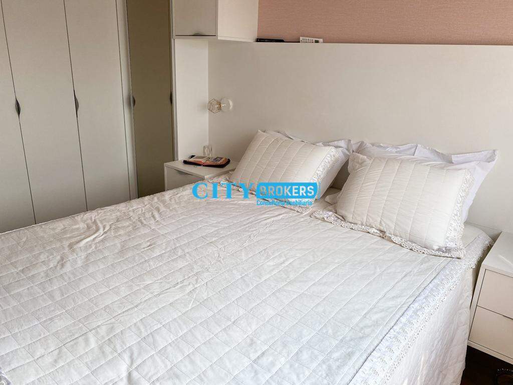 Apartamento à venda com 2 quartos, 64m² - Foto 11