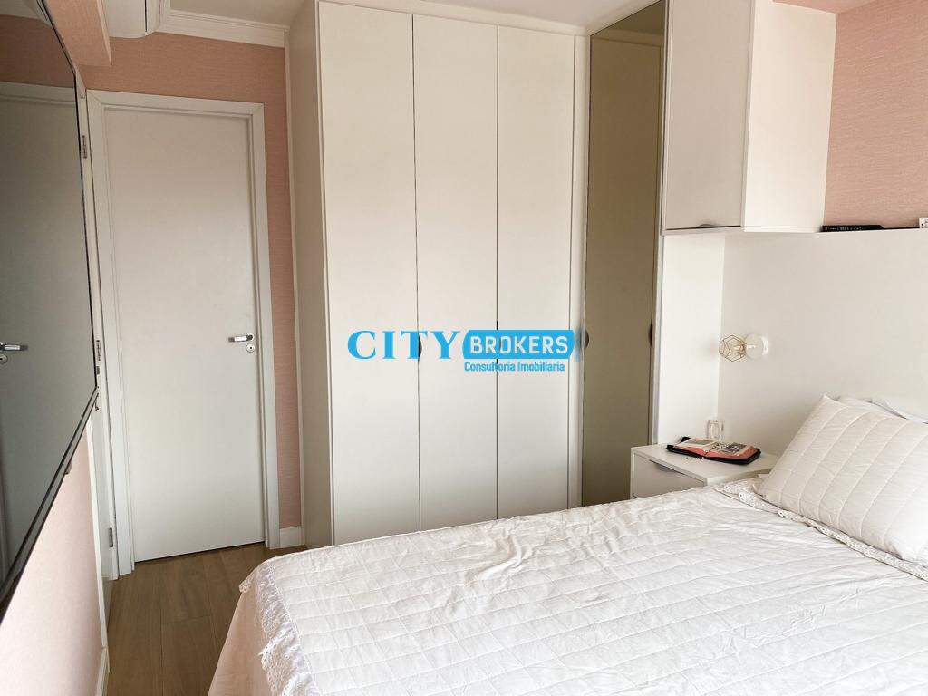 Apartamento à venda com 2 quartos, 64m² - Foto 12