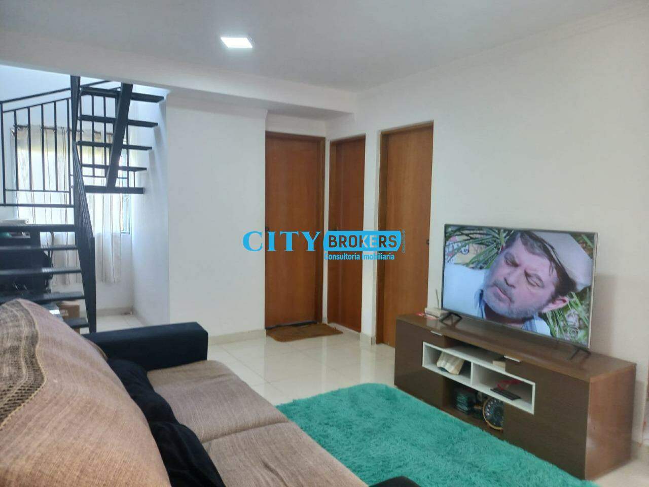 Apartamento à venda com 2 quartos, 83m² - Foto 1