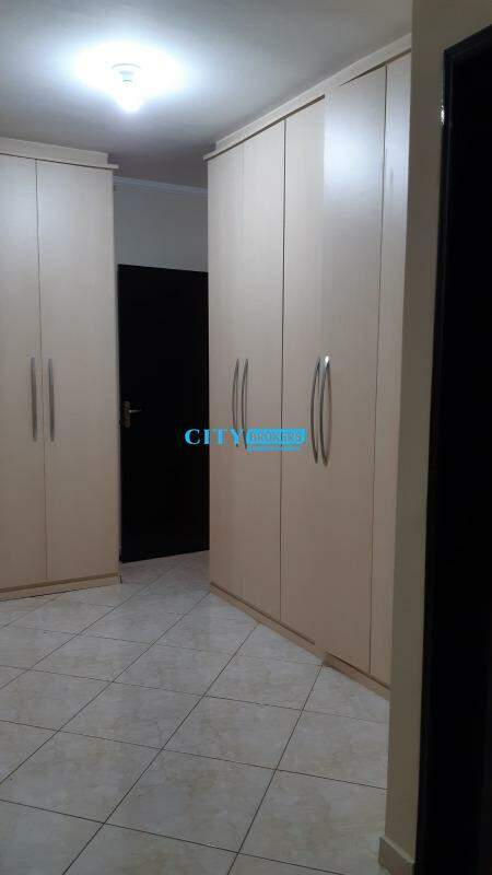 Sobrado à venda com 3 quartos, 164m² - Foto 2