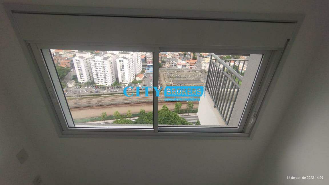 Apartamento à venda com 2 quartos, 64m² - Foto 11