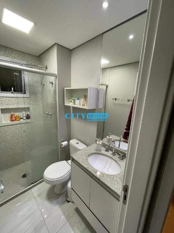 Apartamento à venda com 2 quartos, 68m² - Foto 12