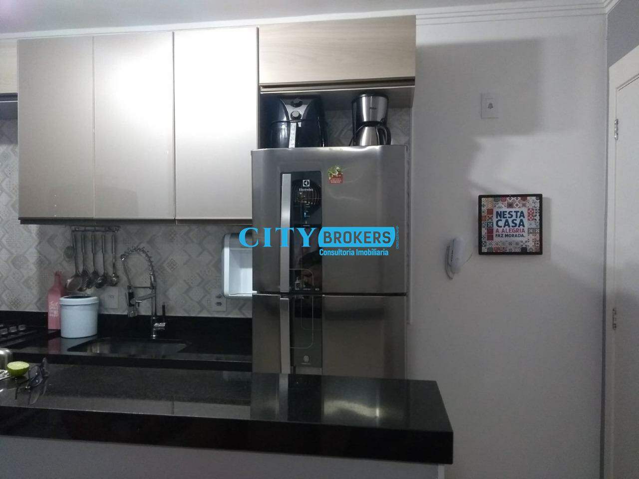 Apartamento à venda com 2 quartos, 42m² - Foto 14