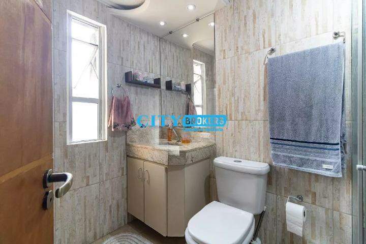 Apartamento à venda com 2 quartos, 65m² - Foto 11