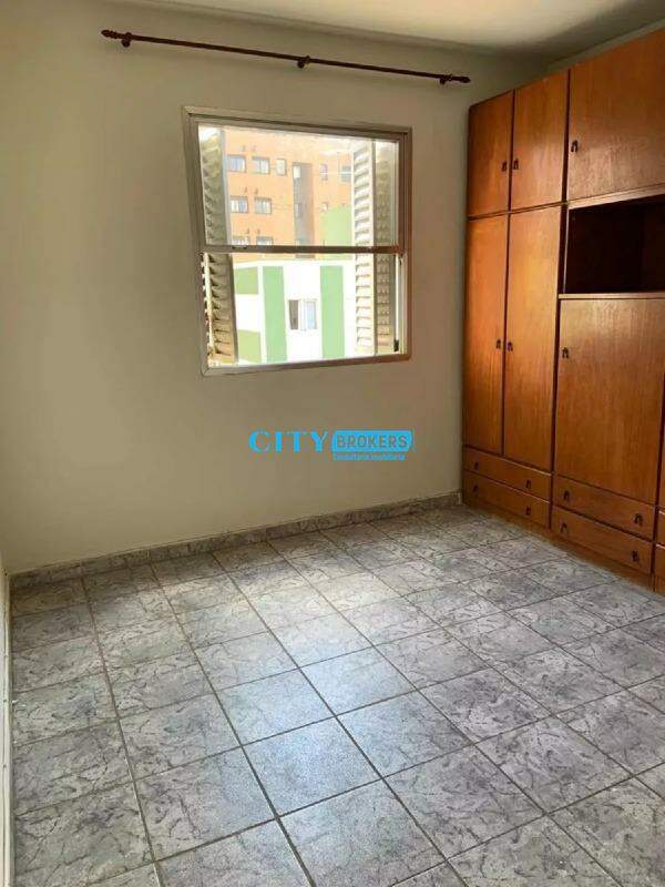 Apartamento à venda com 2 quartos, 55m² - Foto 11