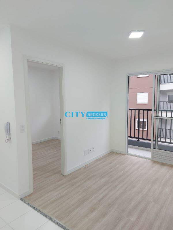 Apartamento à venda com 2 quartos, 42m² - Foto 1