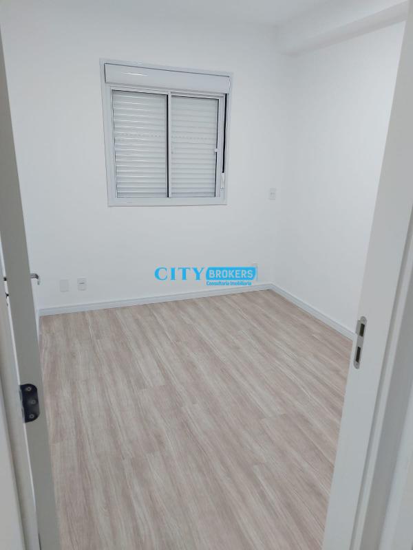 Apartamento à venda com 2 quartos, 42m² - Foto 14