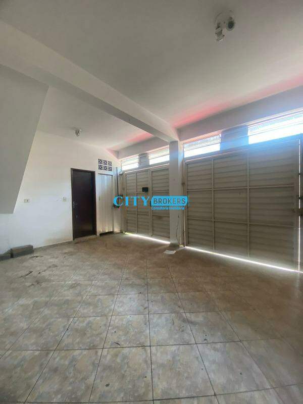 Sobrado à venda com 4 quartos, 240m² - Foto 9