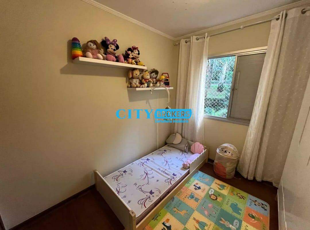 Apartamento à venda com 3 quartos, 70m² - Foto 4