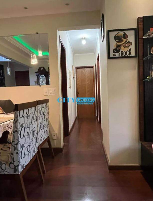 Apartamento à venda com 3 quartos, 70m² - Foto 3