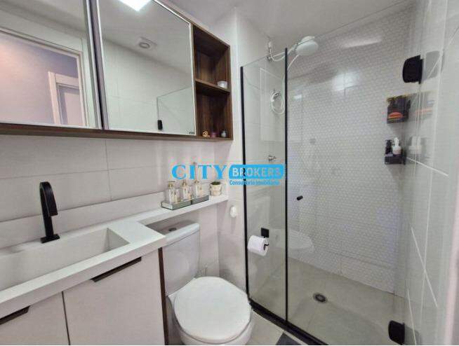 Apartamento à venda com 2 quartos, 40m² - Foto 9