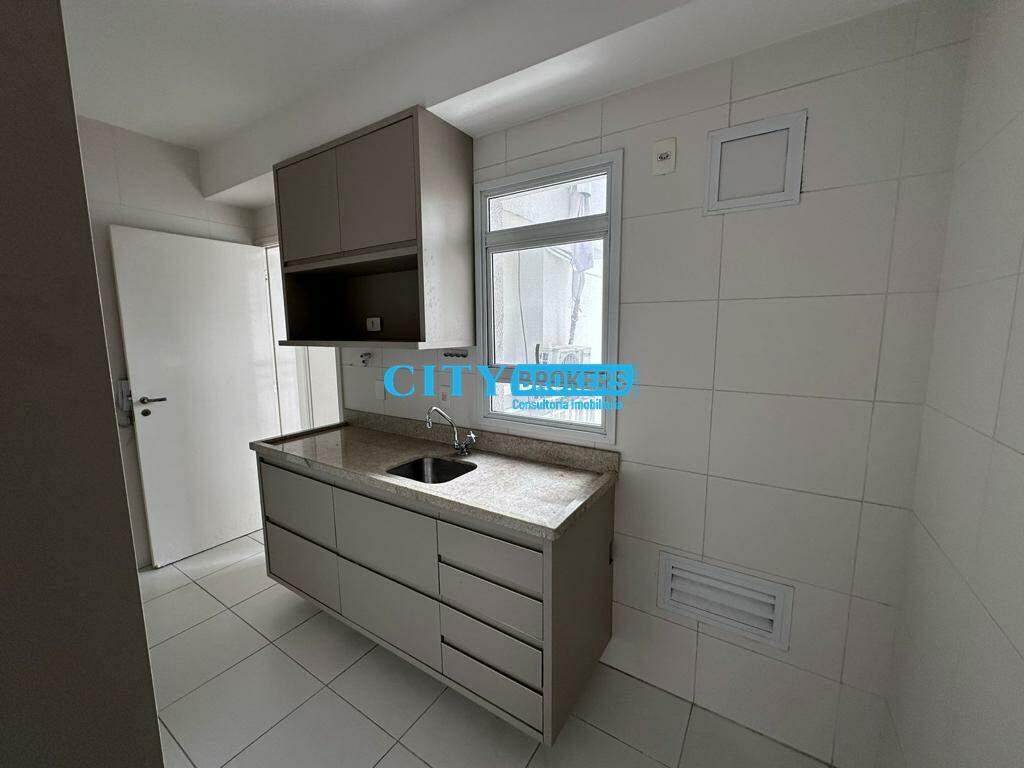 Apartamento à venda com 2 quartos, 102m² - Foto 19