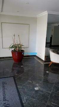 Apartamento para alugar com 3 quartos, 90m² - Foto 11