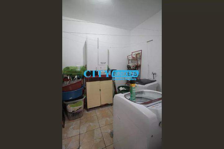 Sobrado à venda com 4 quartos, 180m² - Foto 17