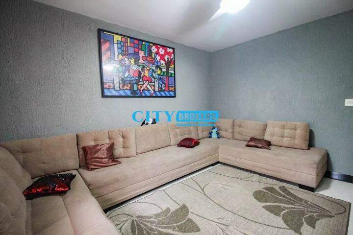 Sobrado à venda com 4 quartos, 180m² - Foto 3