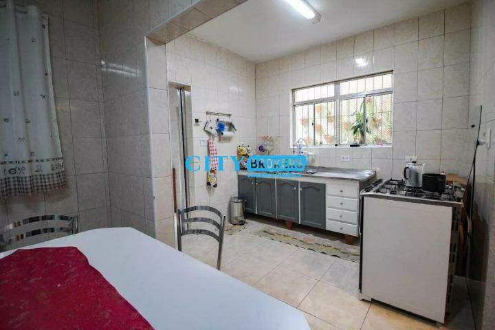 Sobrado à venda com 4 quartos, 180m² - Foto 11