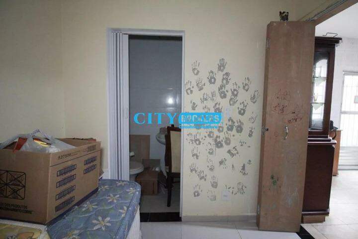 Sobrado à venda com 4 quartos, 180m² - Foto 27