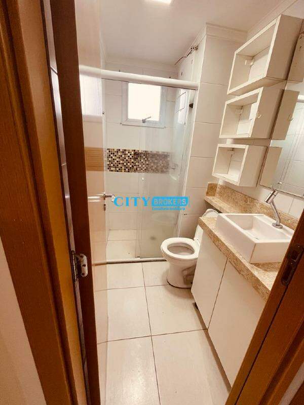 Apartamento à venda com 2 quartos, 47m² - Foto 10