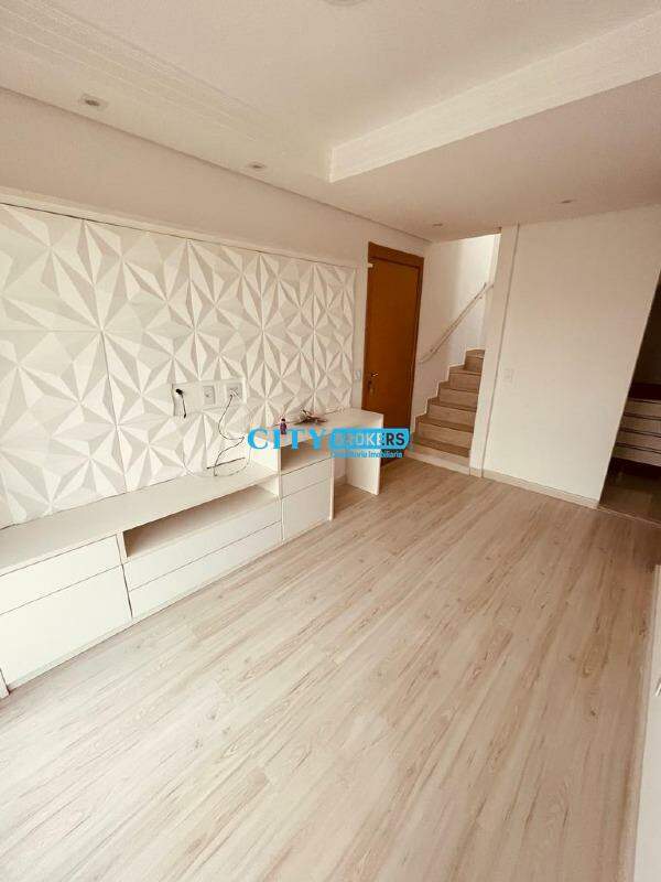 Apartamento à venda com 2 quartos, 47m² - Foto 1