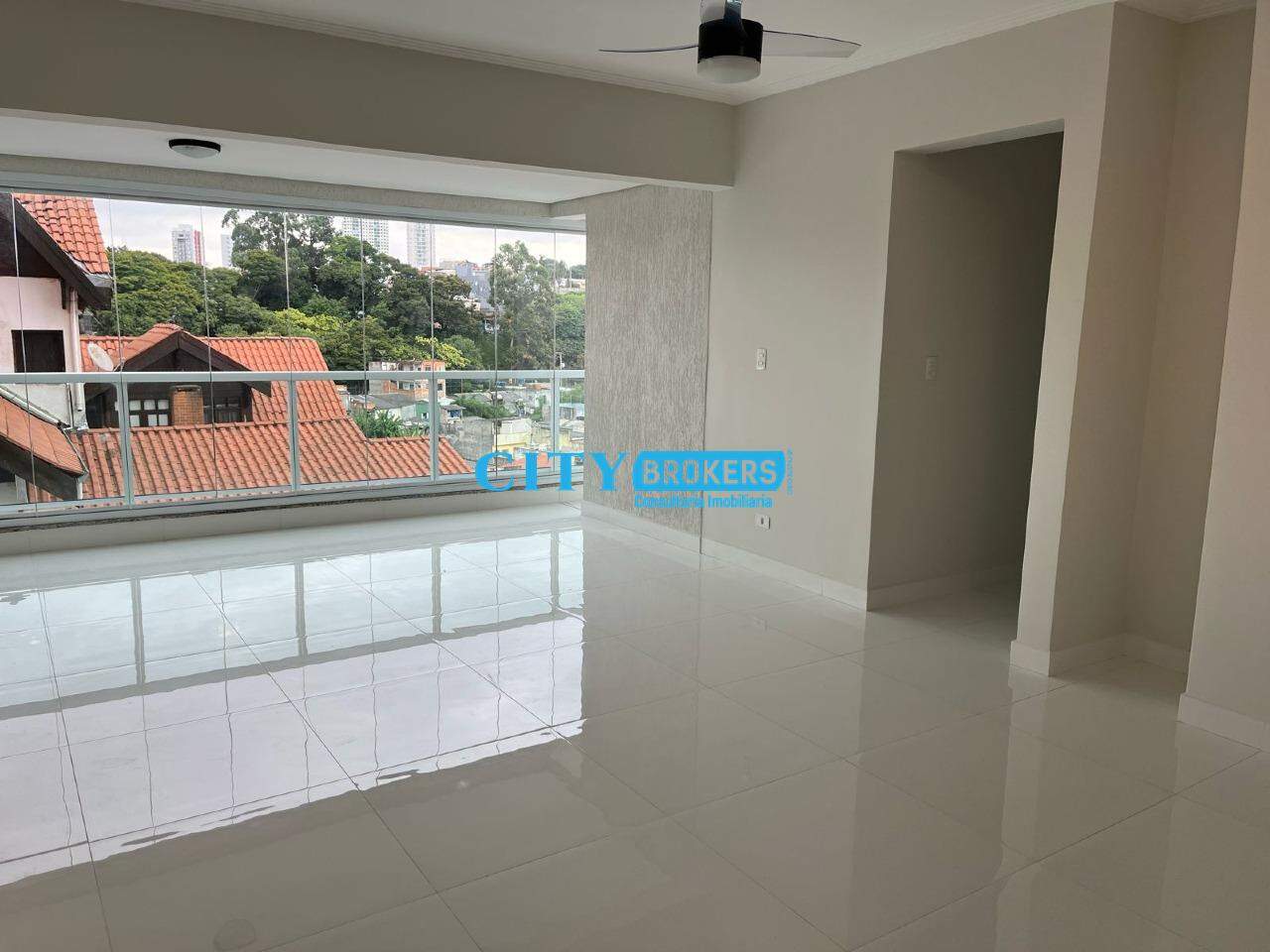 Apartamento à venda com 3 quartos, 99m² - Foto 2