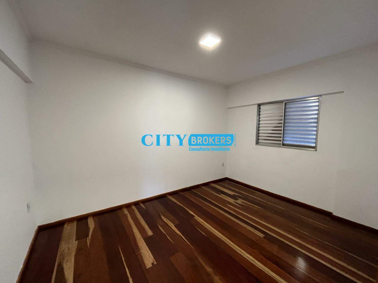 Apartamento para alugar com 2 quartos, 99m² - Foto 14