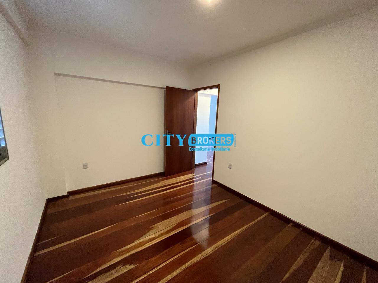 Apartamento para alugar com 2 quartos, 99m² - Foto 18