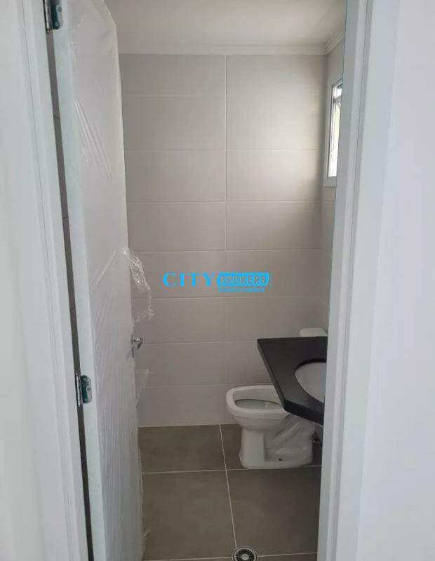 Apartamento à venda com 3 quartos, 75m² - Foto 17