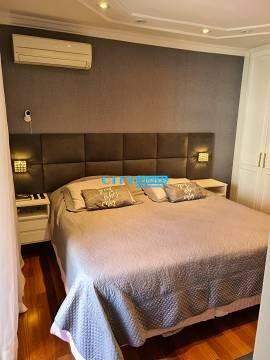 Apartamento à venda com 4 quartos, 215m² - Foto 17