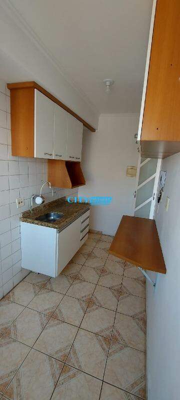 Apartamento à venda com 2 quartos, 48m² - Foto 8