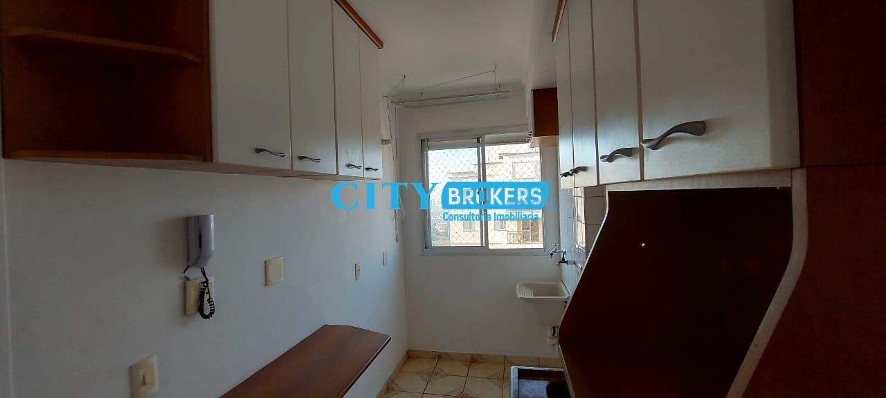 Apartamento à venda com 2 quartos, 48m² - Foto 9