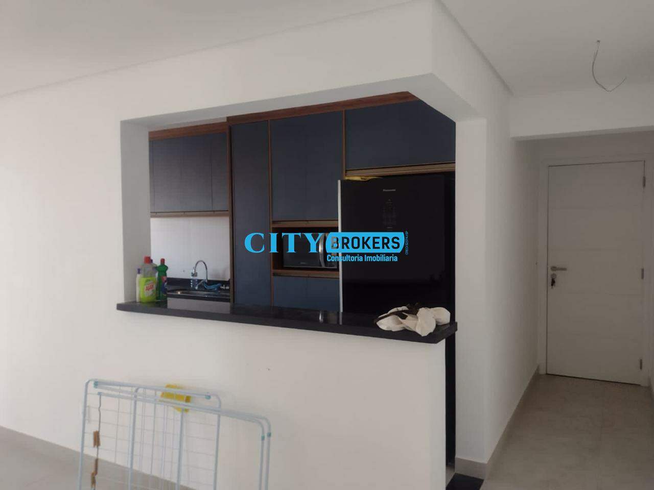 Apartamento à venda com 2 quartos, 77m² - Foto 10