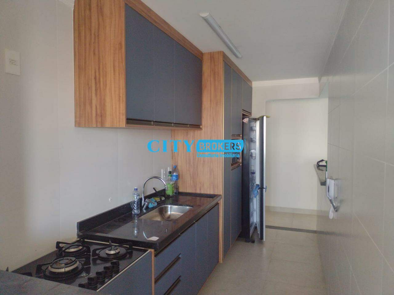 Apartamento à venda com 2 quartos, 77m² - Foto 12