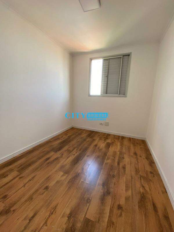 Apartamento à venda com 2 quartos, 1m² - Foto 3