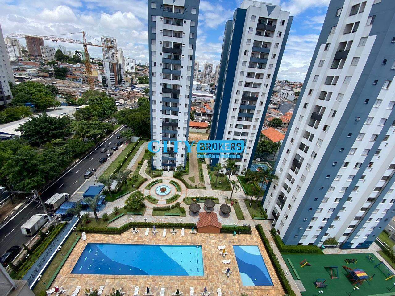 Apartamento à venda com 2 quartos, 1m² - Foto 2