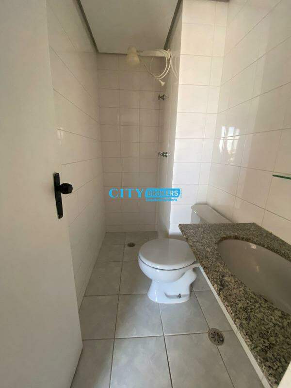 Apartamento à venda com 2 quartos, 1m² - Foto 11