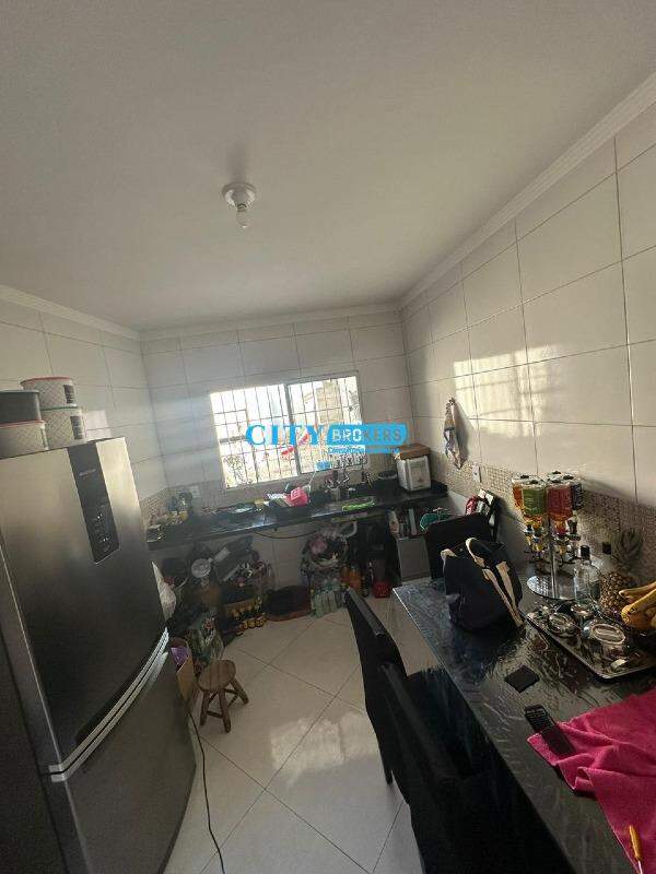 Sobrado à venda com 2 quartos, 70m² - Foto 17