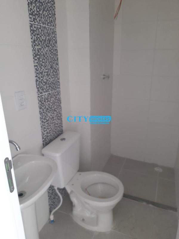 Apartamento à venda com 2 quartos, 40m² - Foto 10