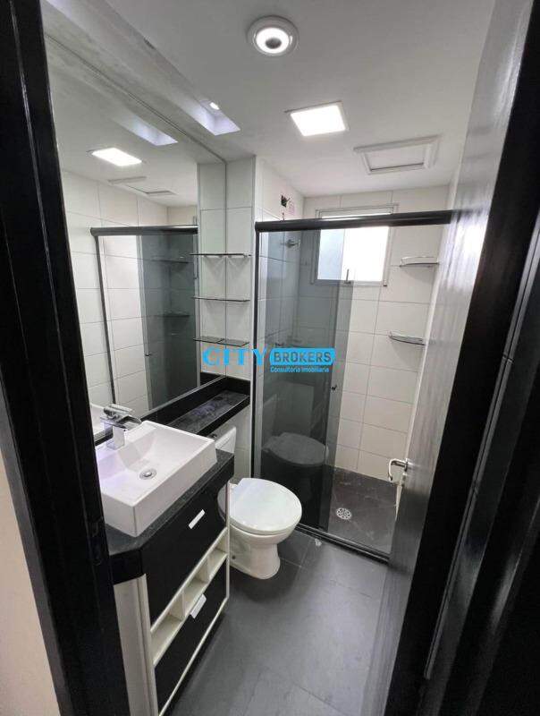 Apartamento à venda com 2 quartos, 42m² - Foto 13