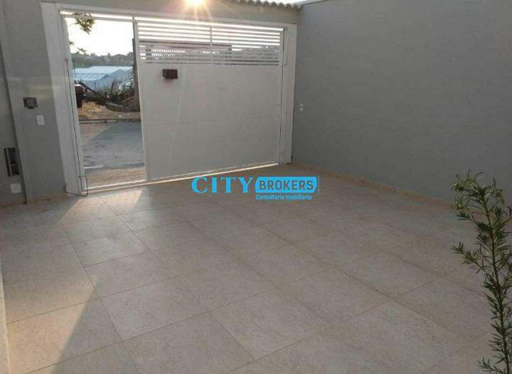 Casa à venda com 3 quartos, 105m² - Foto 18