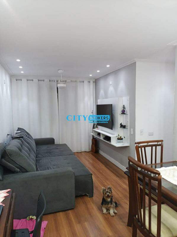 Apartamento à venda com 2 quartos, 62m² - Foto 1