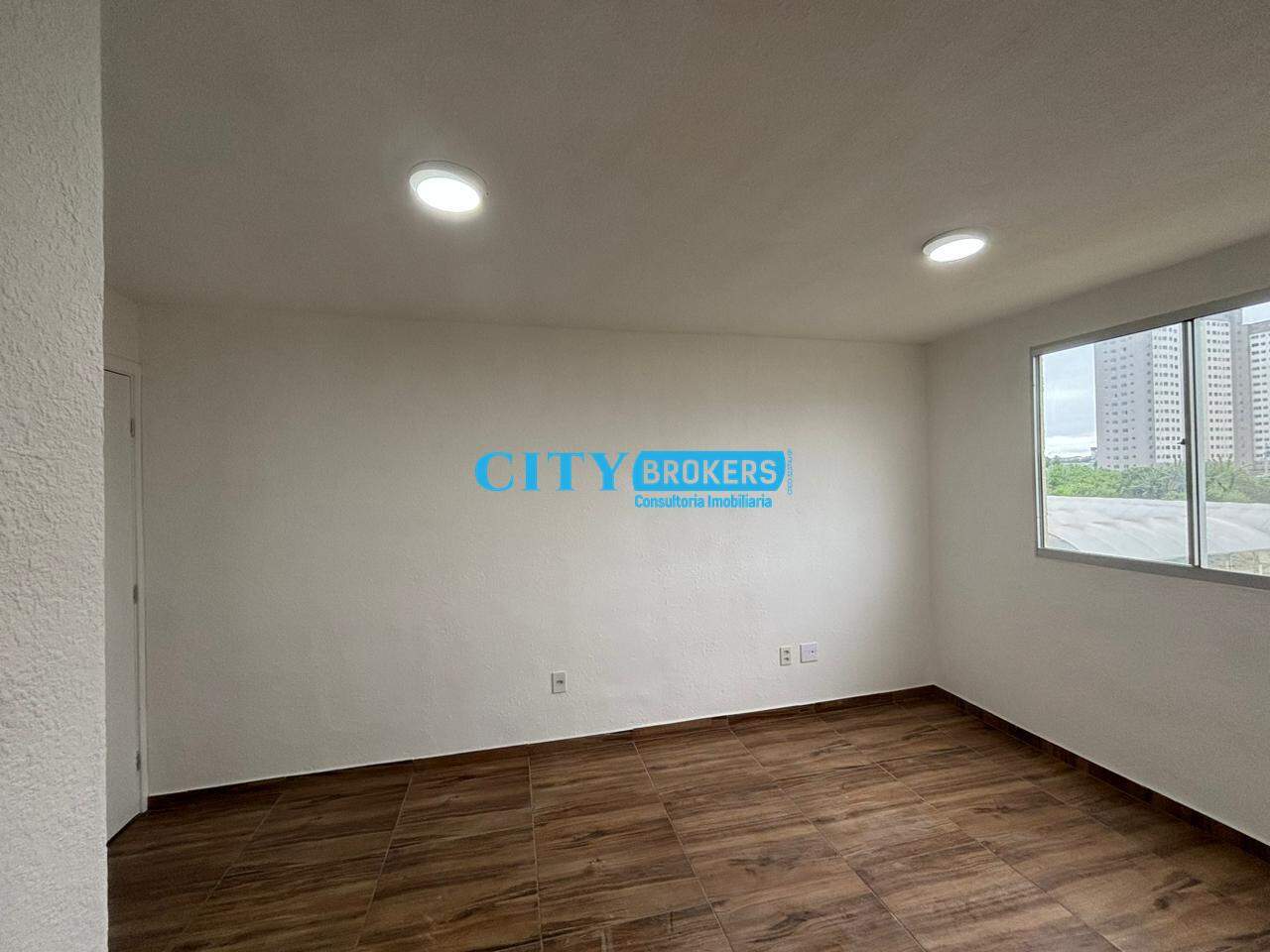 Apartamento à venda com 2 quartos, 39m² - Foto 19