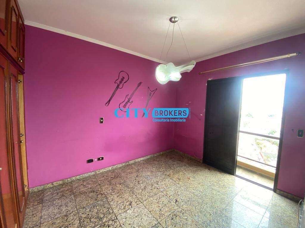 Apartamento à venda com 3 quartos, 129m² - Foto 18