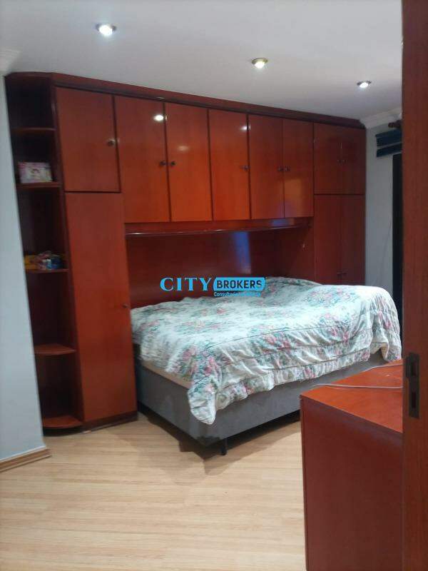 Apartamento à venda com 3 quartos, 135m² - Foto 27