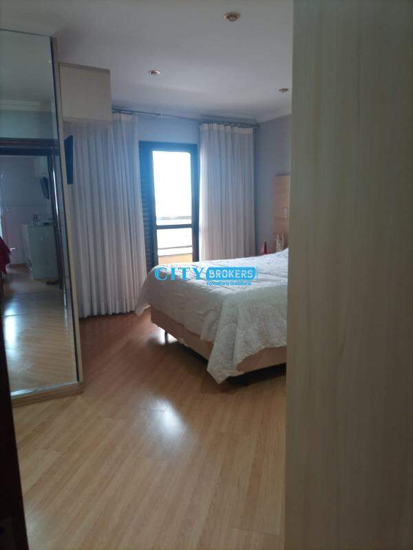 Apartamento à venda com 3 quartos, 135m² - Foto 21