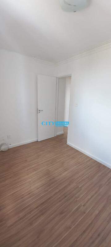 Apartamento à venda com 2 quartos, 50m² - Foto 9