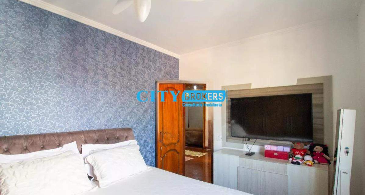 Apartamento à venda com 2 quartos, 64m² - Foto 9