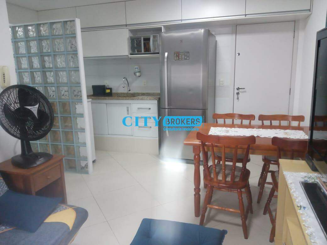 Apartamento à venda com 2 quartos, 45m² - Foto 6