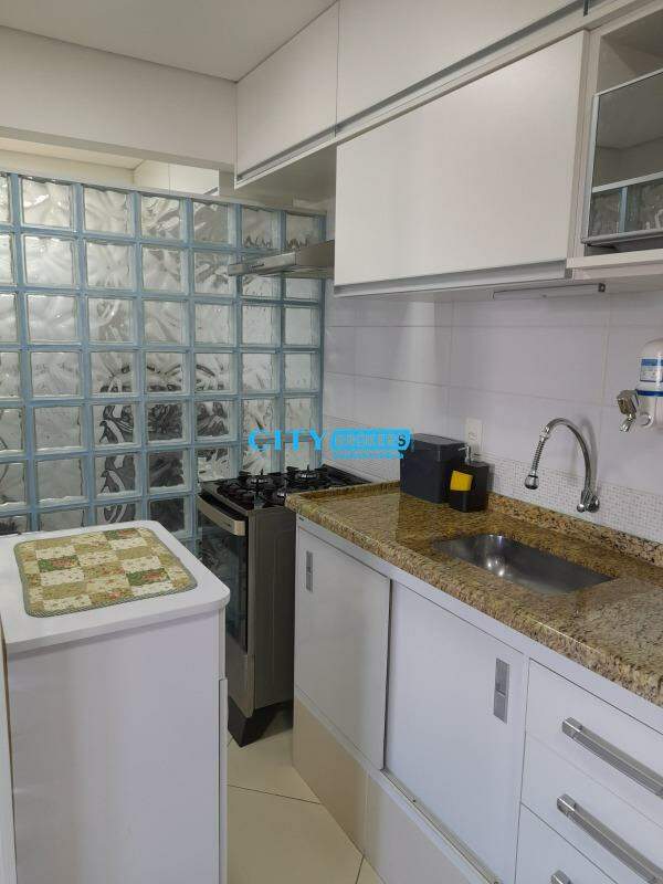 Apartamento à venda com 2 quartos, 45m² - Foto 12