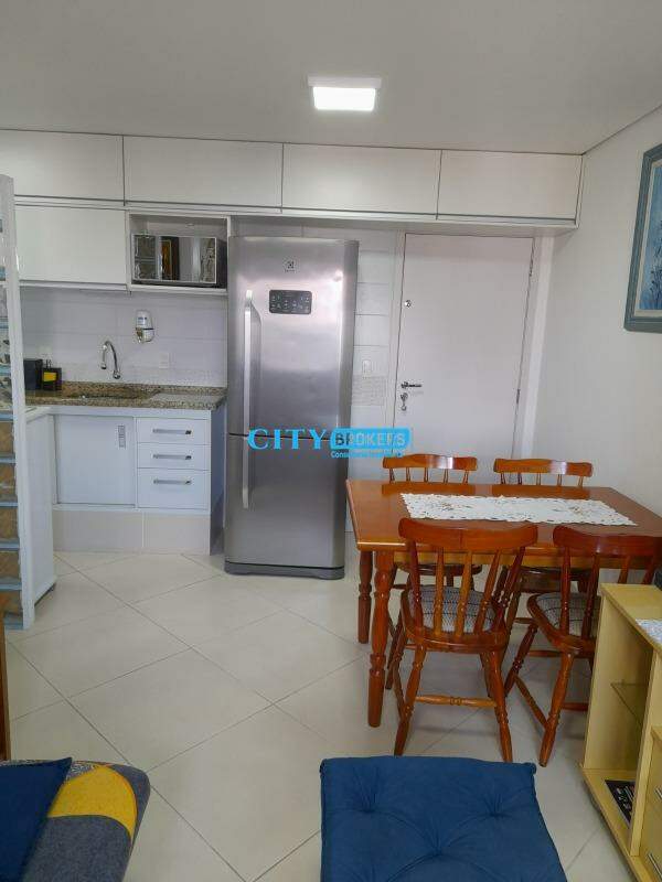 Apartamento à venda com 2 quartos, 45m² - Foto 8