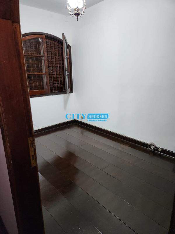 Sobrado para alugar com 3 quartos, 300m² - Foto 12